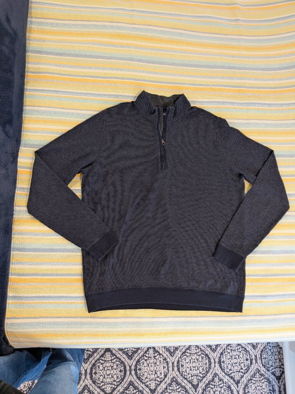 ⭐ J. McLaughlin blue 1/4 zip pullover Medium